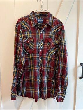 Vintage Wrangler Men's Burgundy and Yellow Plaid Western Shirt
